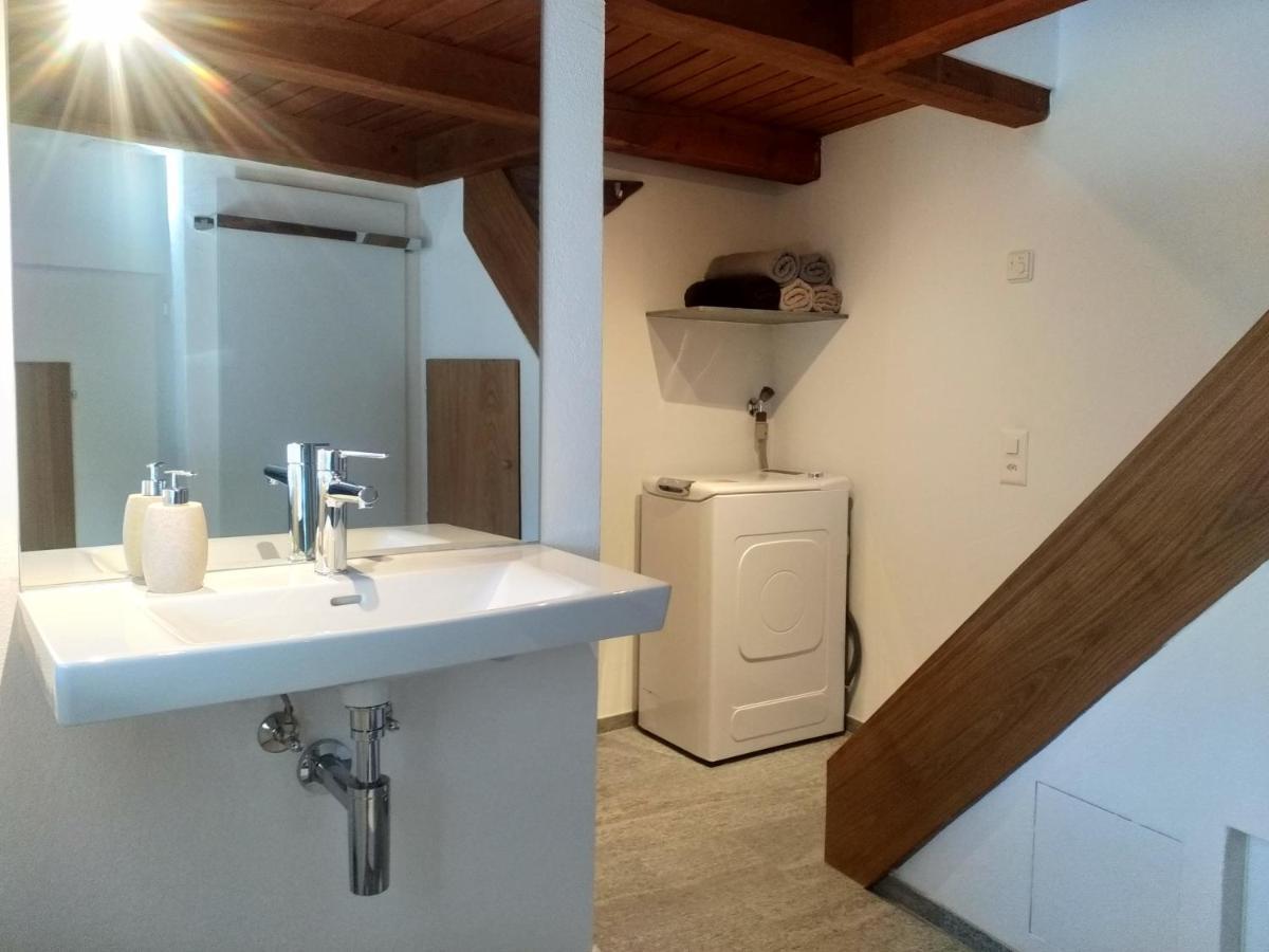 Rustico "Casa Di Sasso" Villa Intragna Luaran gambar